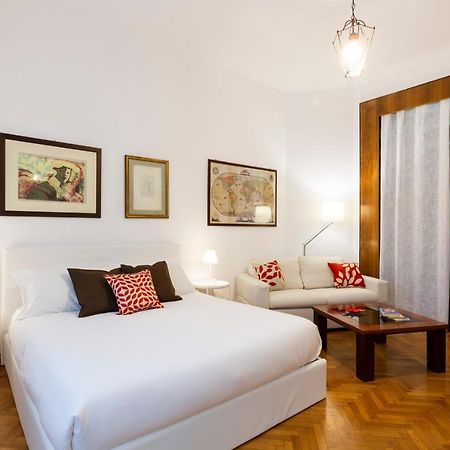 Living Isola Leilighet Milano Eksteriør bilde