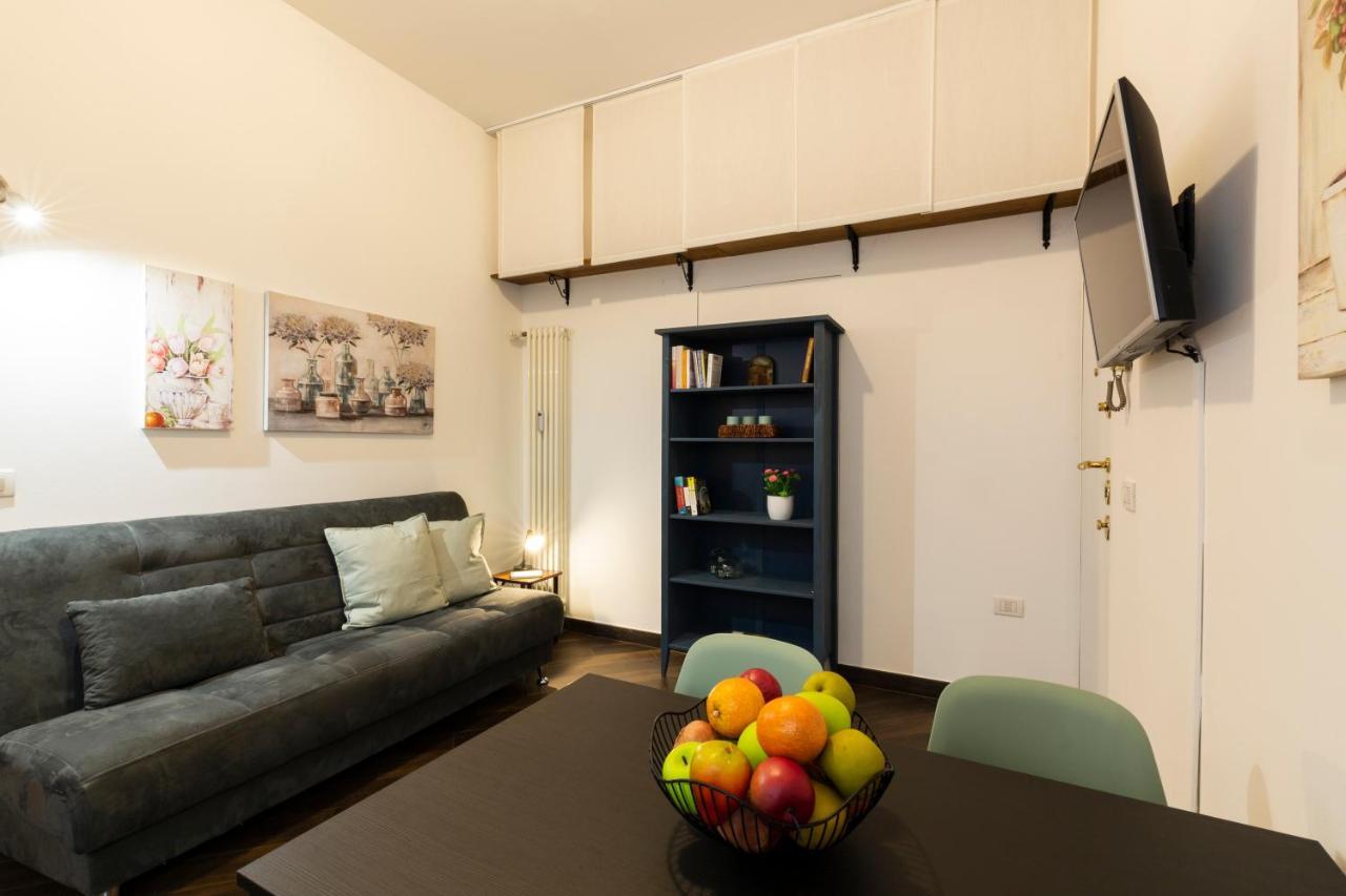 Living Isola Leilighet Milano Eksteriør bilde
